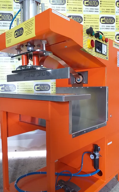 Máquina de soldar lona