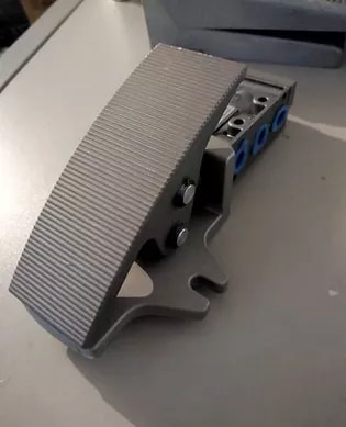 Como funciona um pedal pneumático na prática?