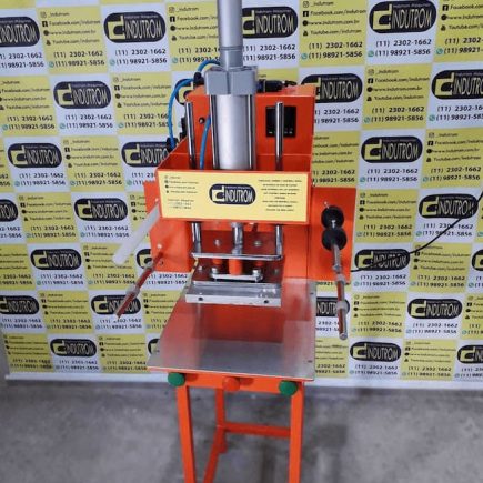Máquina de foil stamping: entenda como funciona de forma simples